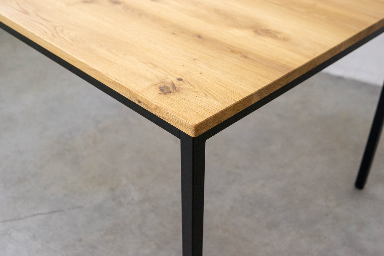 オークナチュラル×マットブラック