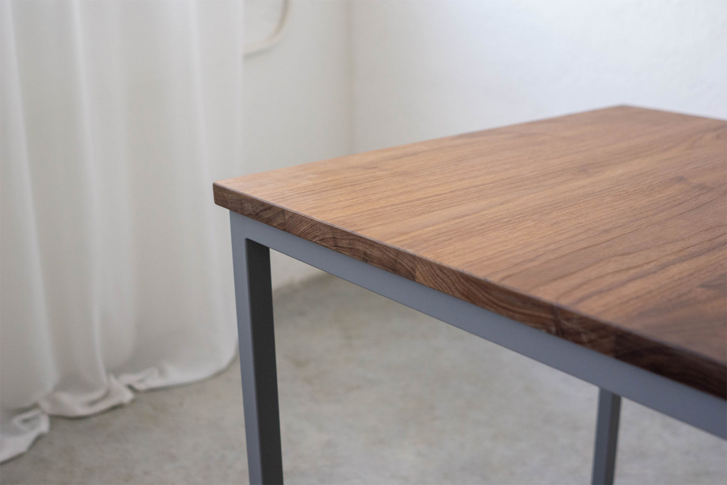 ウォールナット×ノルディックグレー