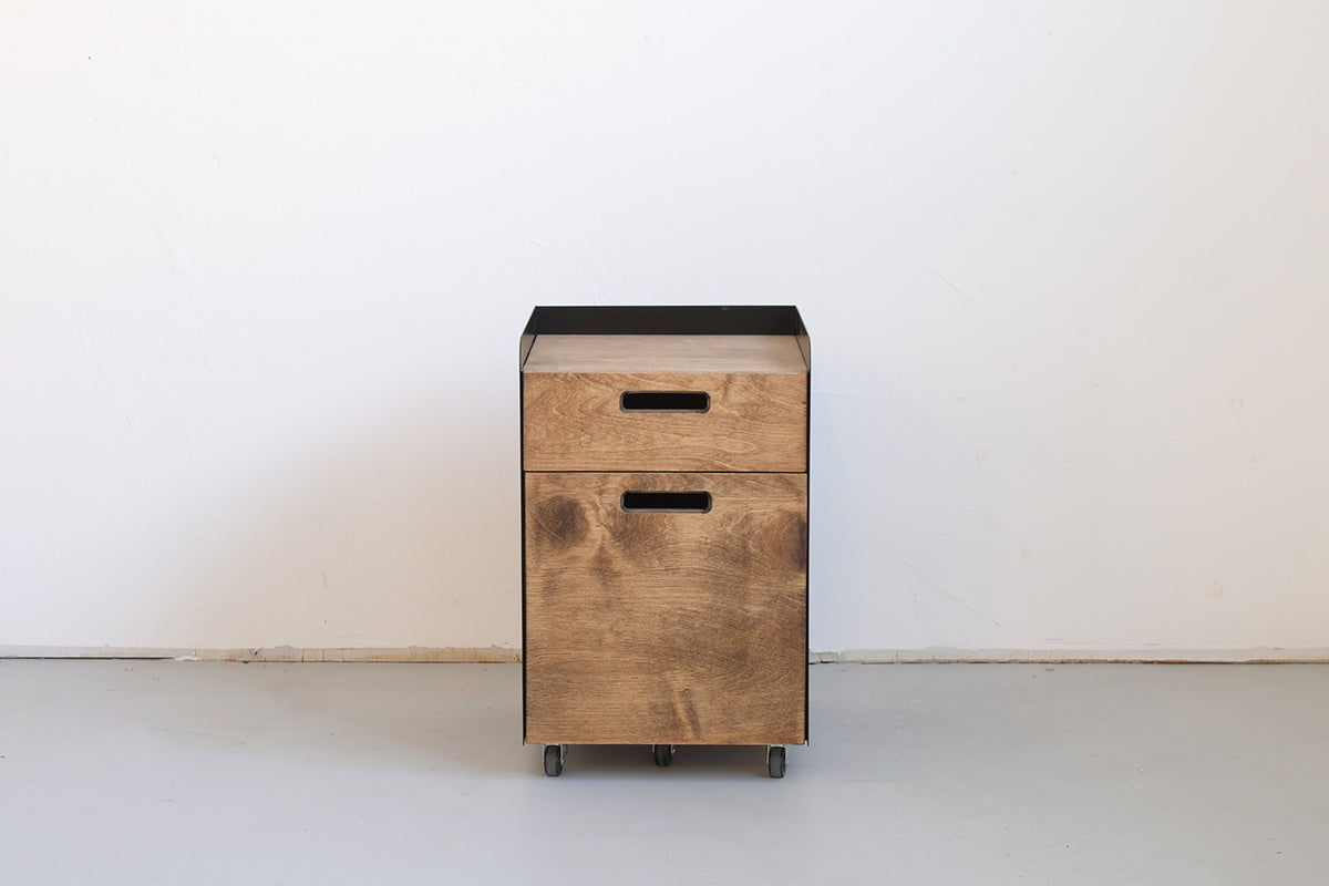 バーチ×マットブラック