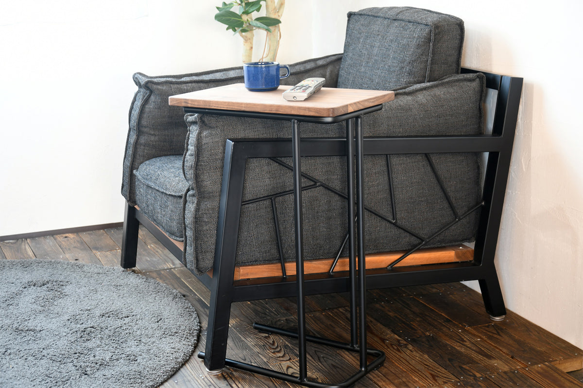 ウォールナット×マットブラック