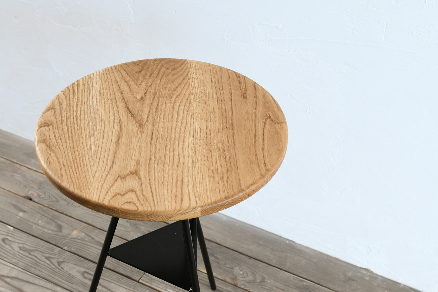 TRIPOD TABLE - Woodtop High