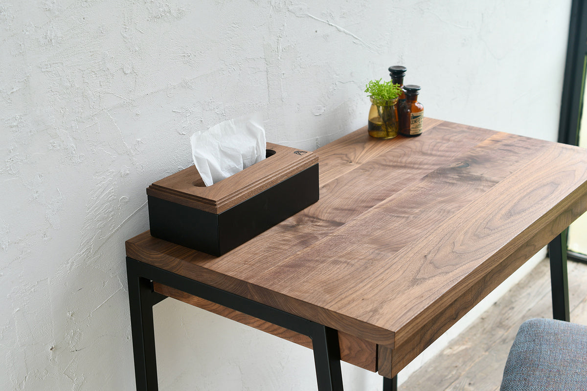 ウォールナット×マットブラック