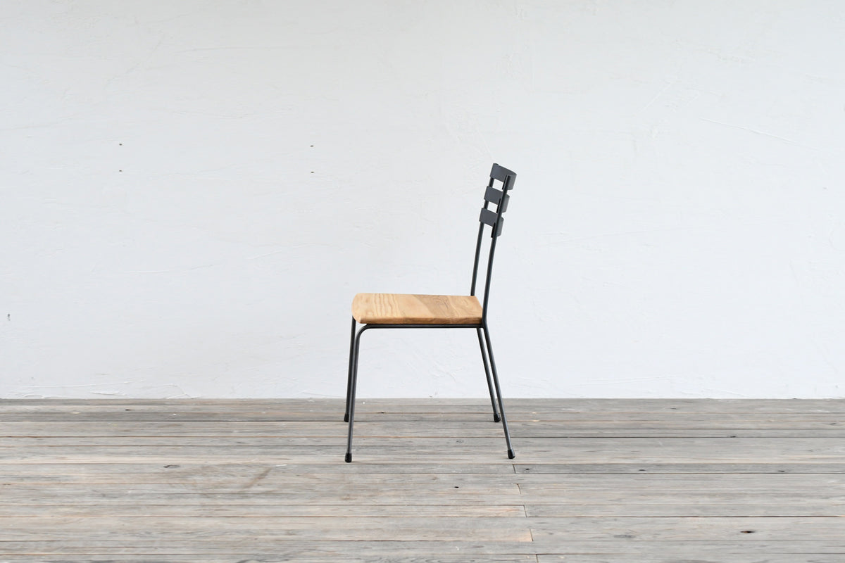 オーク・ナチュラル×マットブラック