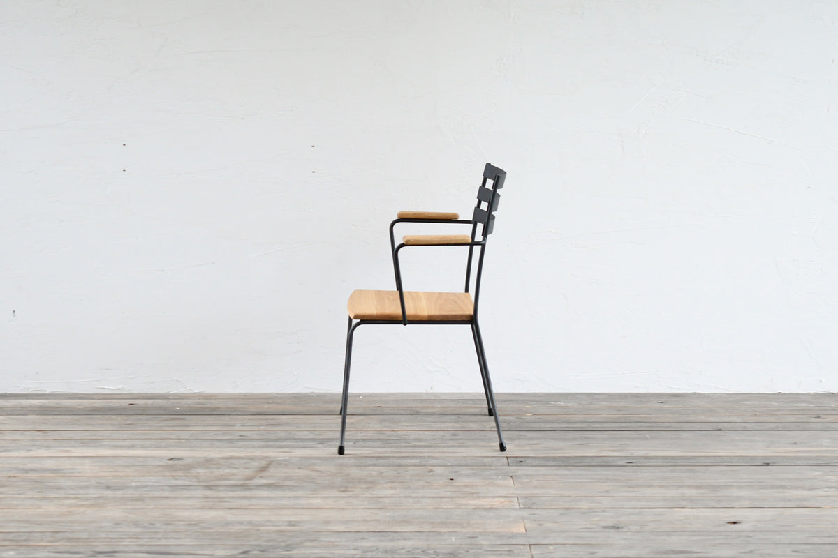 オーク・ナチュラル×マットブラック