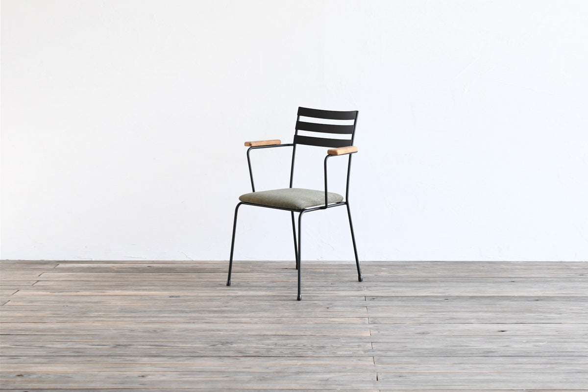 グリーン×マットブラック