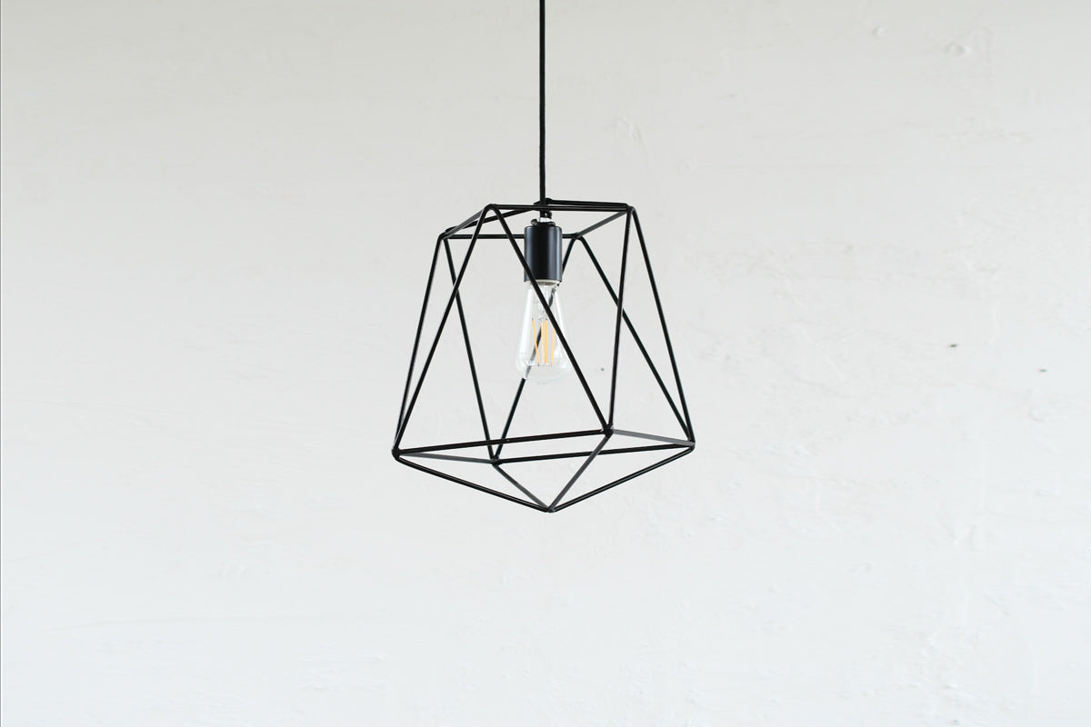 pyramid マットブラック