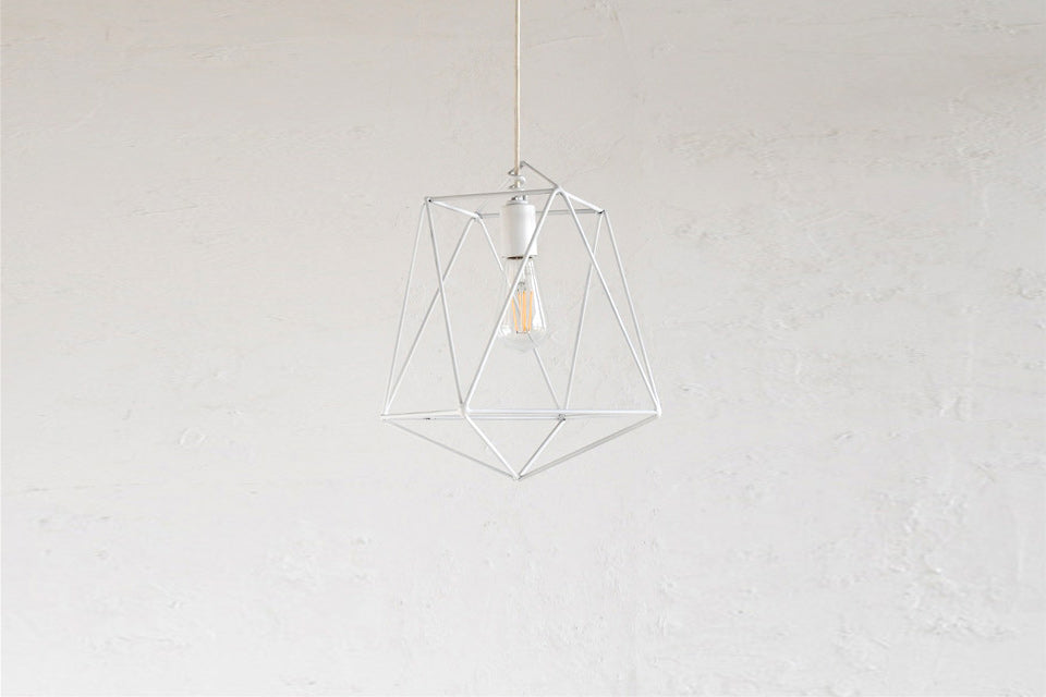 pyramid ホワイト