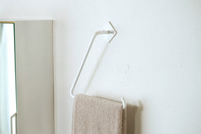 TOWEL HANGER TRIANGLE