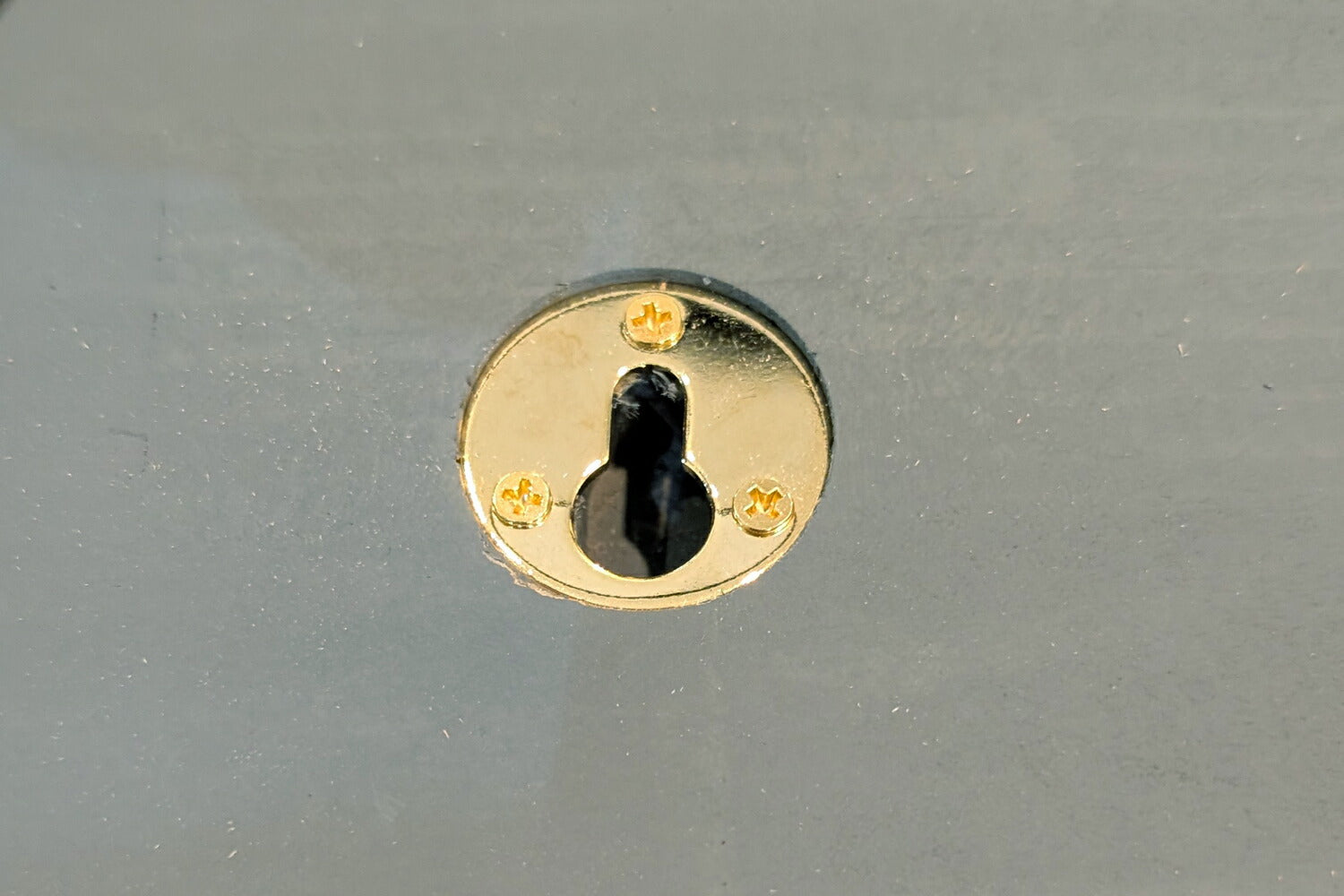 ROUND MIRROR